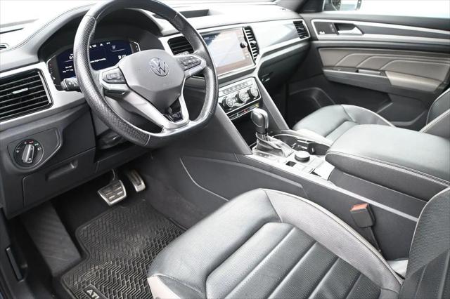 2022 Volkswagen Atlas Cross Sport 3.6L V6 SEL Premium R-Line