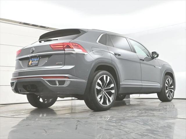 2022 Volkswagen Atlas Cross Sport 3.6L V6 SEL Premium R-Line