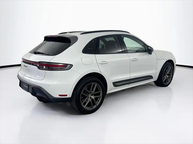 2023 Porsche Macan T