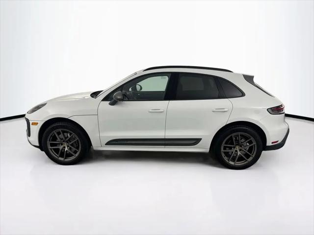 2023 Porsche Macan T