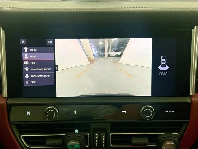 2023 Porsche Macan T