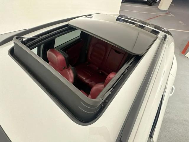 2023 Porsche Macan T