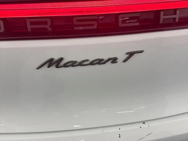 2023 Porsche Macan T