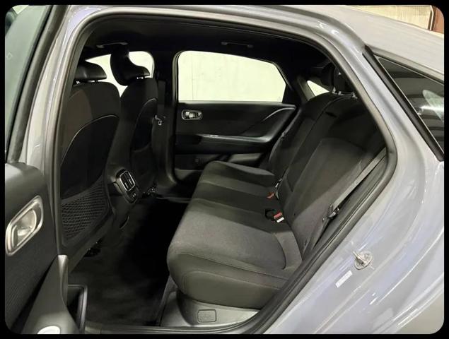 2024 Hyundai IONIQ 6 SE Standard Range
