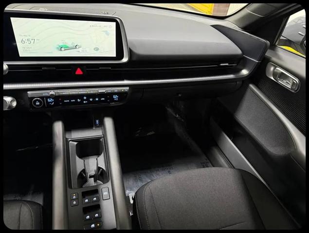 2024 Hyundai IONIQ 6 SE Standard Range