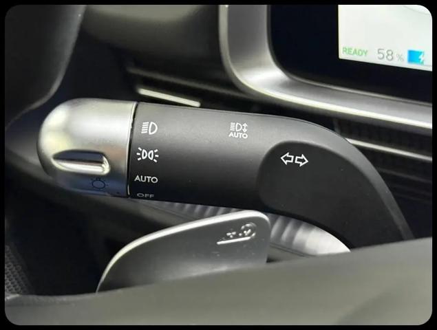 2024 Hyundai IONIQ 6 SE Standard Range