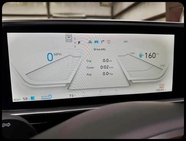 2024 Hyundai IONIQ 6 SE Standard Range