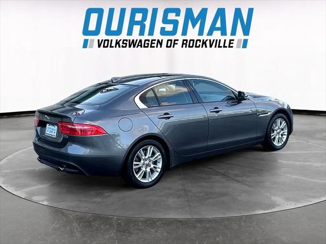 2018 Jaguar XE 25t Premium