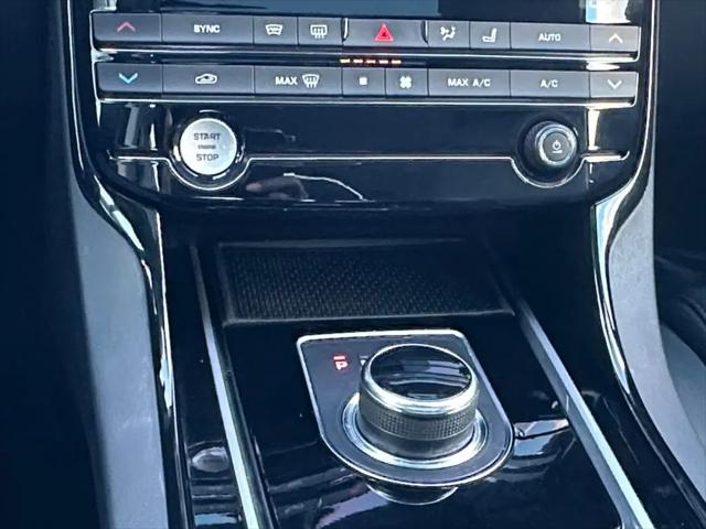 2018 Jaguar XE 25t Premium