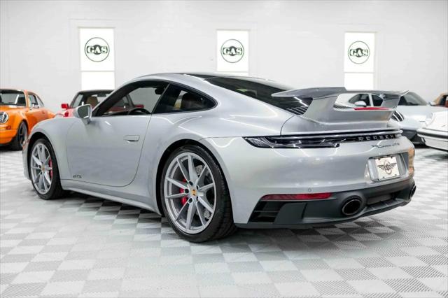 2024 Porsche 911 Carrera GTS