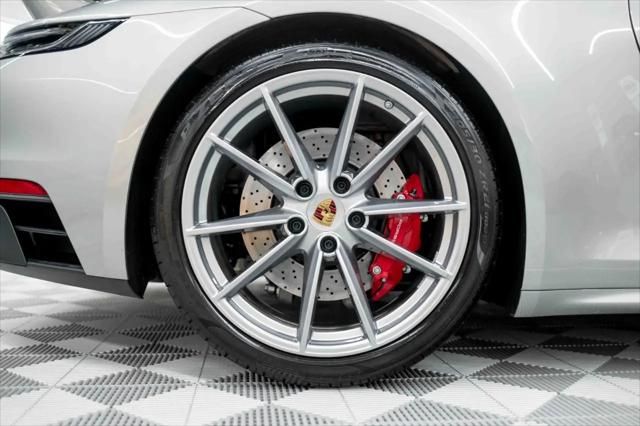 2024 Porsche 911 Carrera GTS