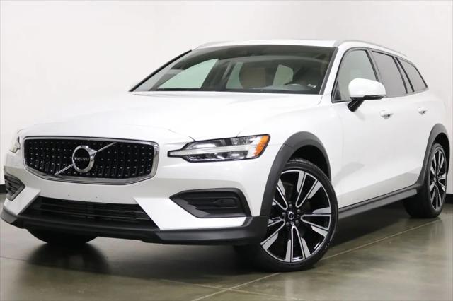 2020 Volvo V60 Cross Country T5