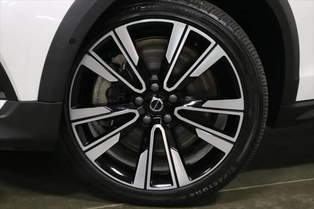 2020 Volvo V60 Cross Country T5