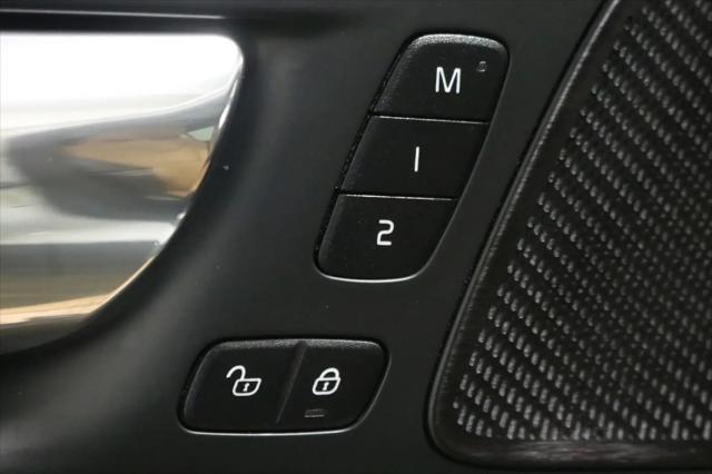 2020 Volvo V60 Cross Country T5