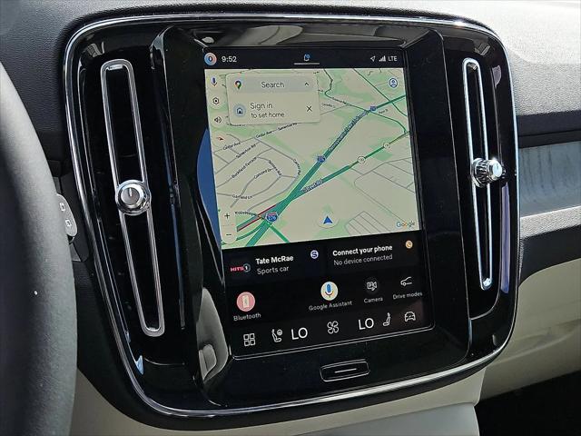 2026 Volvo XC40 Ultra, B5 AWD Gas (mild hybrid), Dark