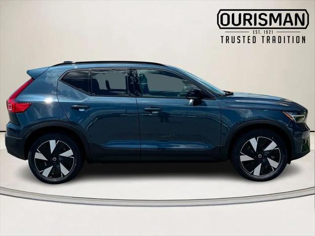 2026 Volvo EX40 Plus, Twin Motor, Fully electric