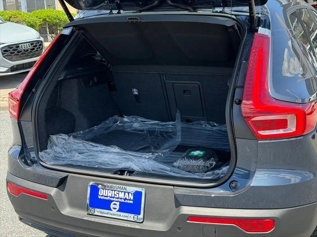 2026 Volvo EX40 Plus, Twin Motor, Fully electric