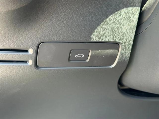 2026 Volvo EX40 Plus, Twin Motor, Fully electric