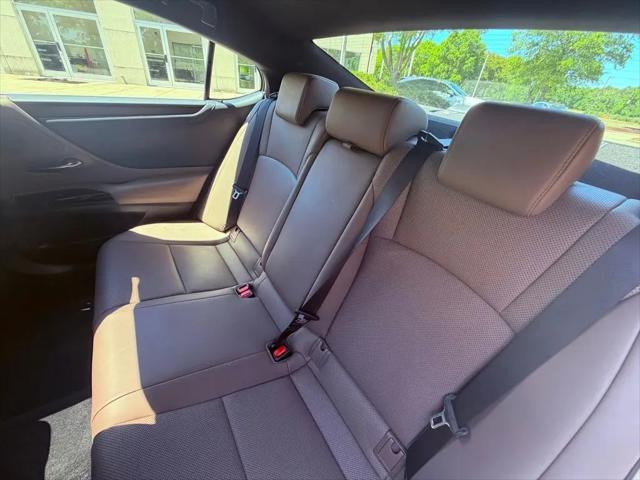 2022 Lexus ES 350 ES 350