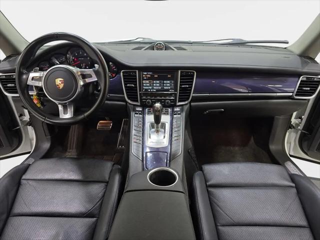 2013 Porsche Panamera 4