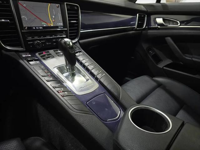 2013 Porsche Panamera 4