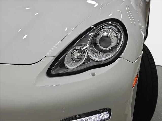 2013 Porsche Panamera 4