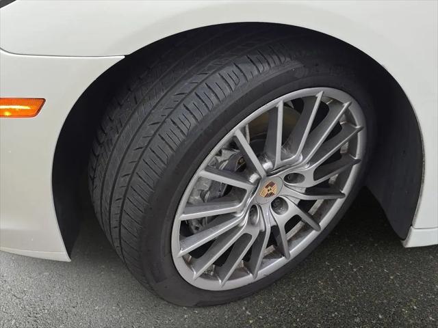 2013 Porsche Panamera 4
