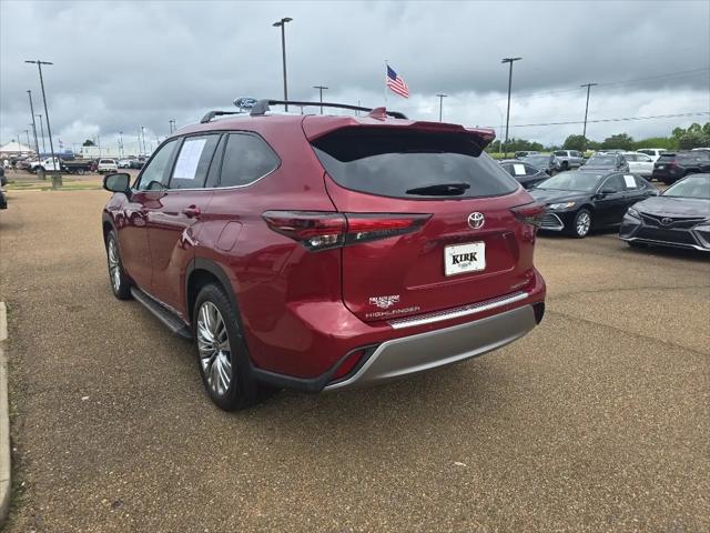 2024 Toyota Highlander Platinum