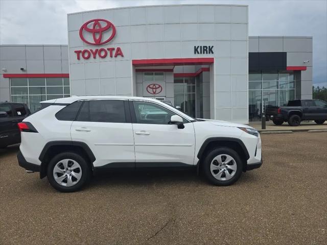 2025 Toyota RAV4 LE for sale in Grenada, MS