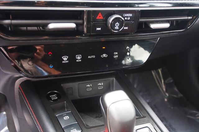 2025 Nissan Kicks SR Intelligent AWD