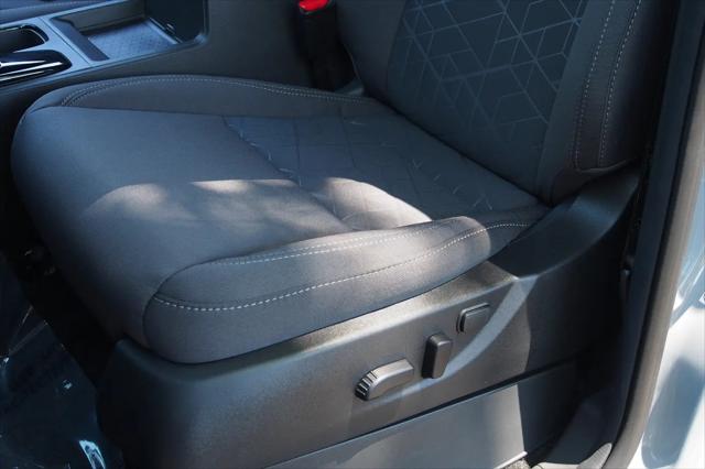 2026 Nissan Frontier Crew Cab SV 4x2