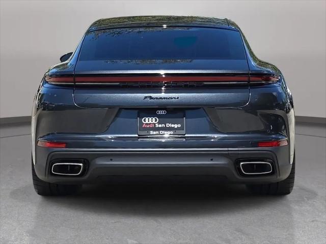 2025 Porsche Panamera Panamera