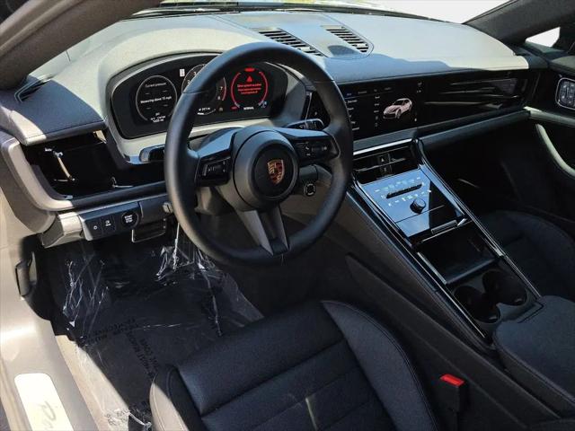 2025 Porsche Panamera Panamera