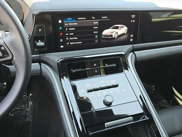 2025 Porsche Panamera Panamera