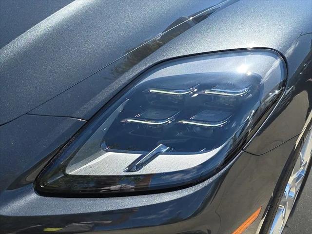 2025 Porsche Panamera Panamera