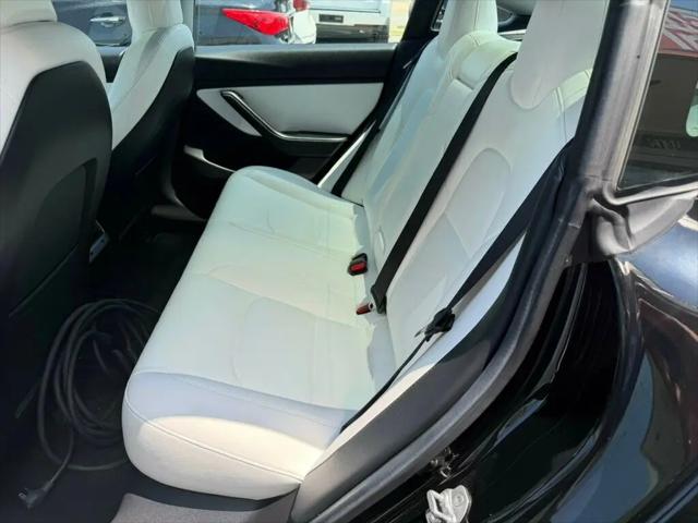 2019 Tesla Model 3 Mid Range
