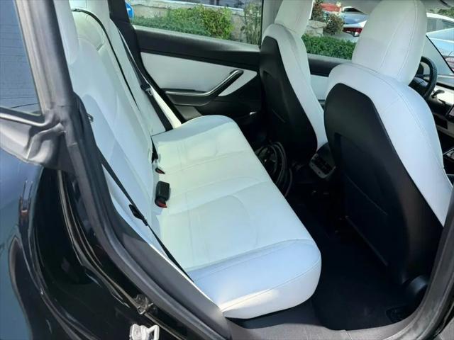 2019 Tesla Model 3 Mid Range