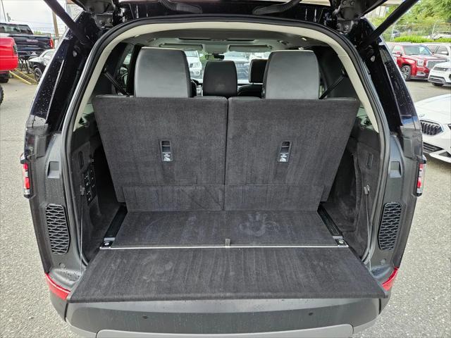 2017 Land Rover Discovery FIRST EDITION