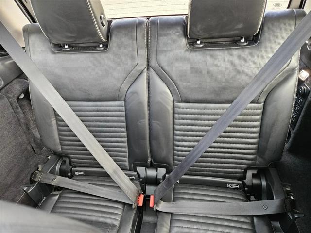 2017 Land Rover Discovery FIRST EDITION
