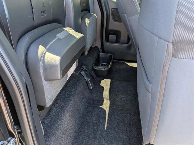 2023 Nissan Frontier King Cab SV 4x2