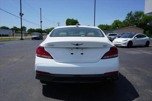 2021 Genesis G70 2.0T RWD