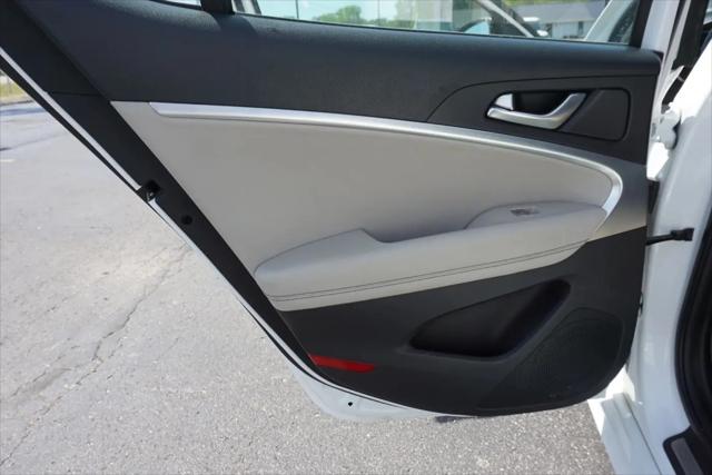 2021 Genesis G70 2.0T RWD