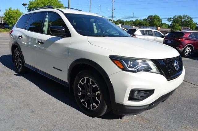 2019 Nissan Pathfinder SV