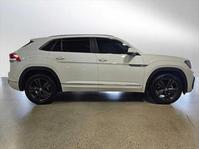 2022 Volkswagen Atlas Cross Sport 3.6L V6 SEL R-Line