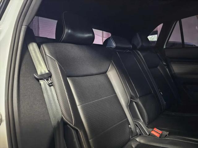 2022 Volkswagen Atlas Cross Sport 3.6L V6 SEL R-Line