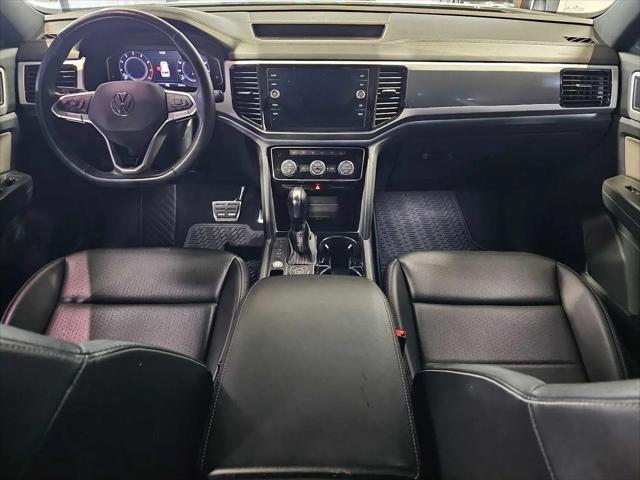 2022 Volkswagen Atlas Cross Sport 3.6L V6 SEL R-Line