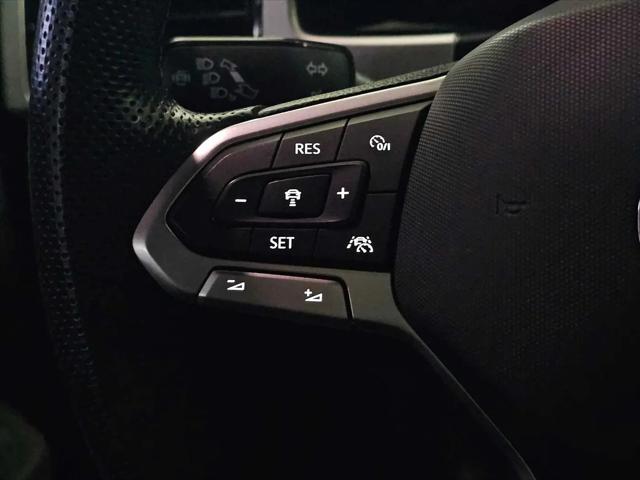 2022 Volkswagen Atlas Cross Sport 3.6L V6 SEL R-Line