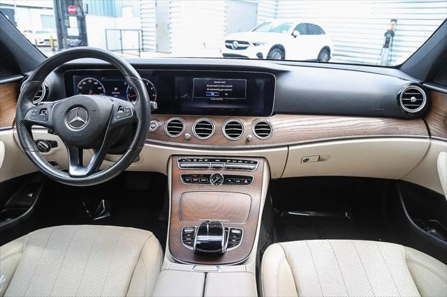 2018 Mercedes-Benz E-CLASS E 300 E 300
