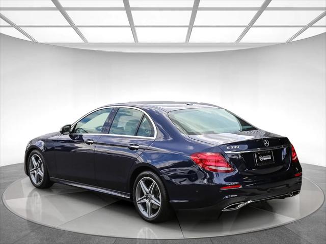 2018 Mercedes-Benz E-CLASS E 300 E 300