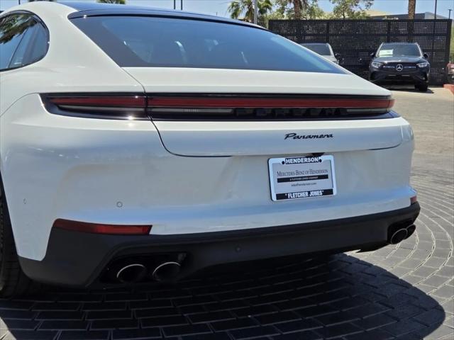 2025 Porsche Panamera Panamera